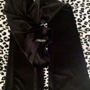 NEW! Velvet Pants for Holidays